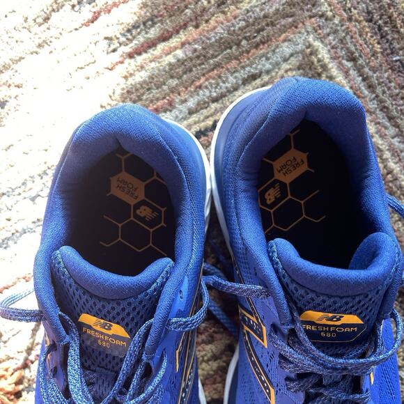 New Balance Fresh Foam 680 V7 Mens 9 Women’s 10.5 Shoes Blue And Orange main image 6